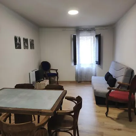 1 Acollidor Al Centre Historic De Aptgarbi Apartment